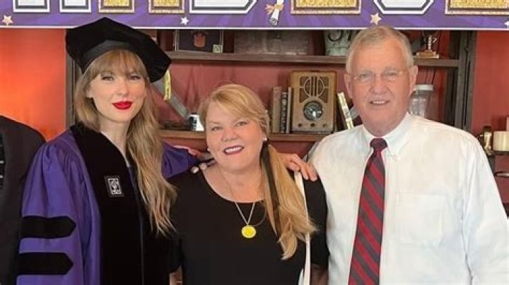 Did Scott And Andrea Swift Finally Remarry? An Update On Their Relationship
