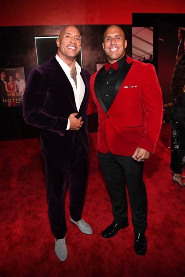 Dwayne Johnson's Twin Brother: Unveiling The Mystery