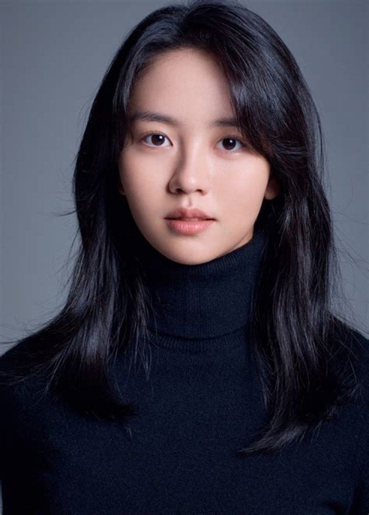 Exploring Kim So Hyun's Net Worth: A Rising Star In The Entertainment Industry
