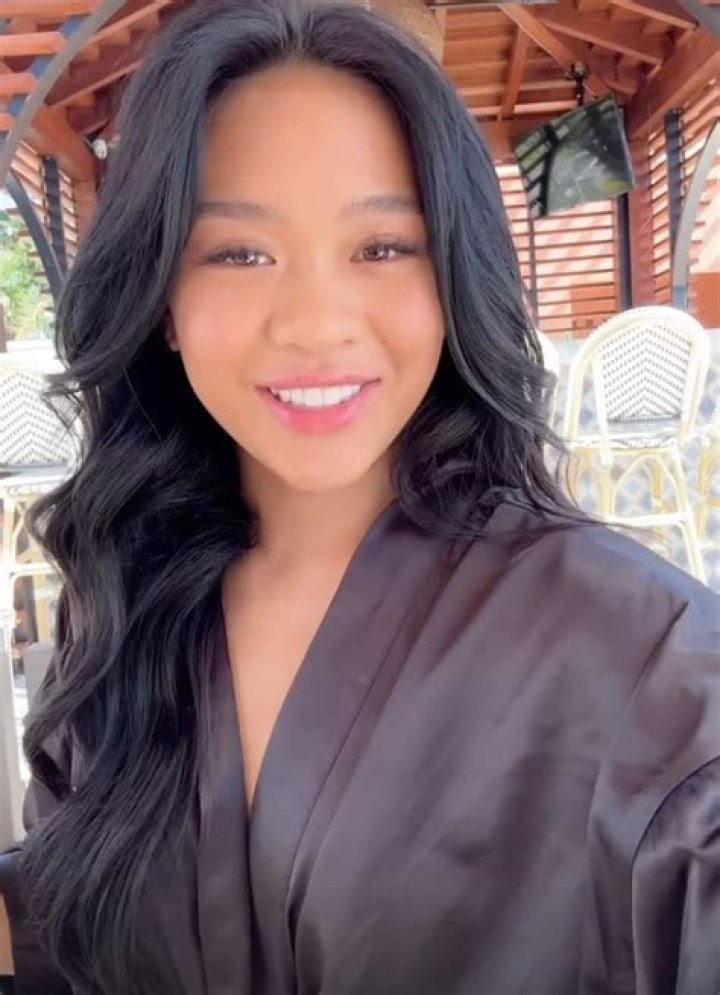Exploring Sunisa Lee's Romantic Life: Who Is Her Boyfriend?