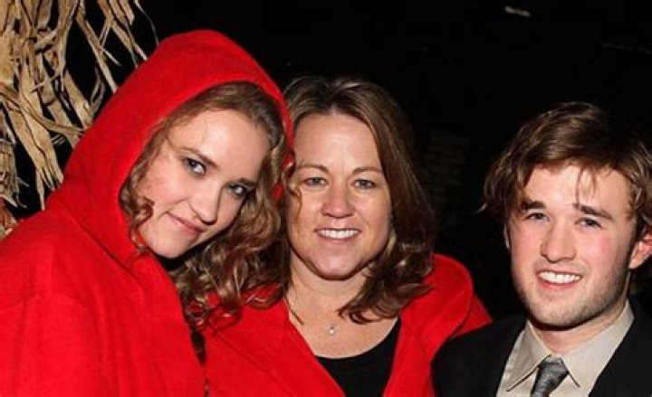 Maggie Peterson: A Look Into The Life Of A Beloved Actress