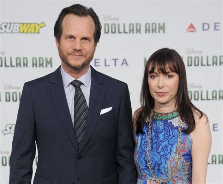 Meet Bill Paxton And Louise Newbury: A Hollywood Power Couple