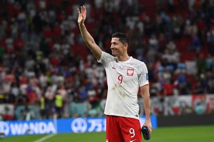 Meet Krzysztof Lewandowski: The Polish Maestro Of Football
