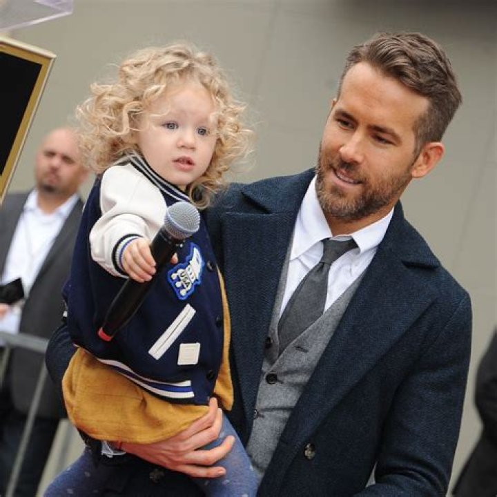 Ryan Reynolds' 4th Daughter: A New Chapter In Family Life
