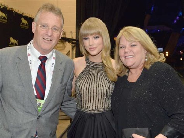 Scott Swift's Remarriage: A New Chapter In His Life