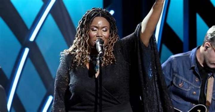Simon Cowell's Heartfelt Reaction To Mandisa's Death
