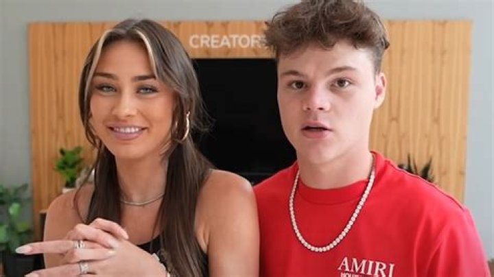 The Latest Mckinley Richardsonleaks News
