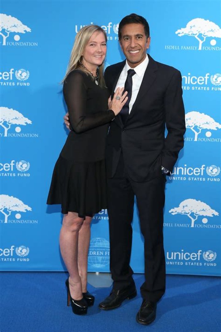 Uncovering Dr. Sanjay Gupta's Wife's Silent Health Battle