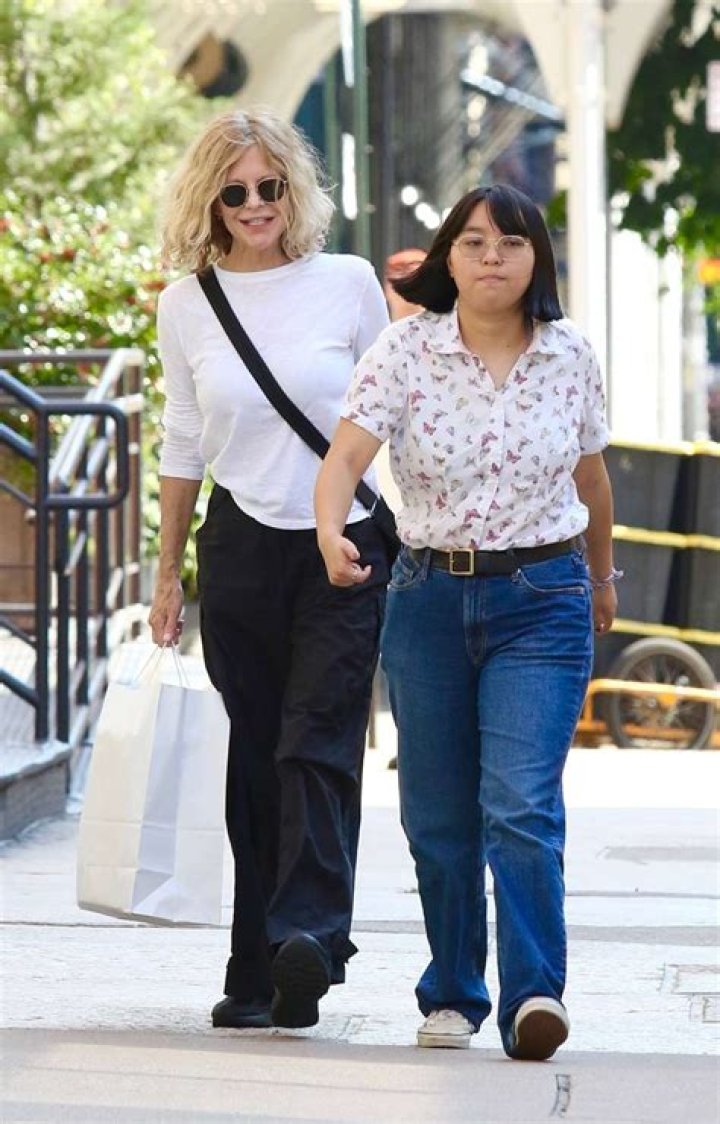 Unraveling The Mystery: Who Is Meg Ryan's Current Husband?