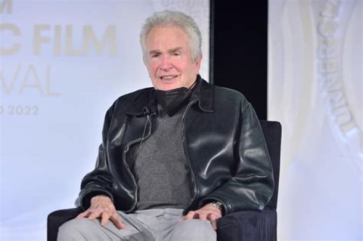 Unveiling The Height Of Warren Beatty: How Tall Is He Really?
