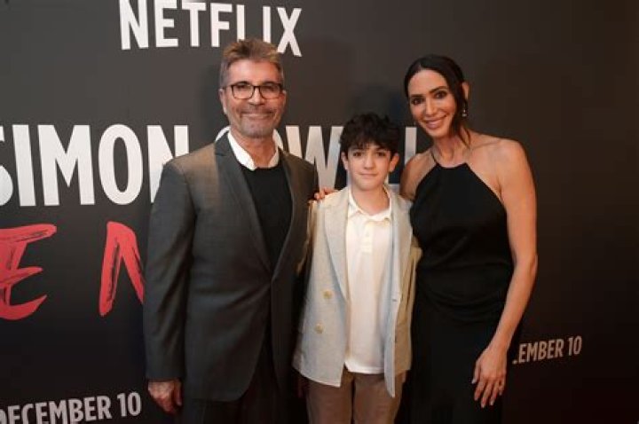 Unveiling The Iconic Style Of Simon Cowell's Orange Glasses