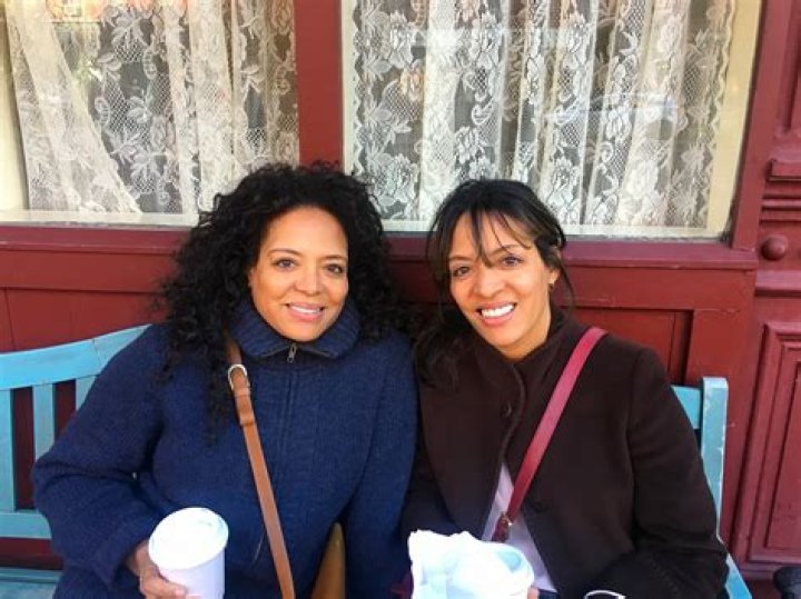 Unveiling The Life And Career Of Lauren Vélez
