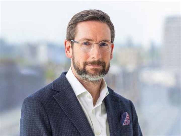 Unveiling The Life And Legacy Of Simon Powel