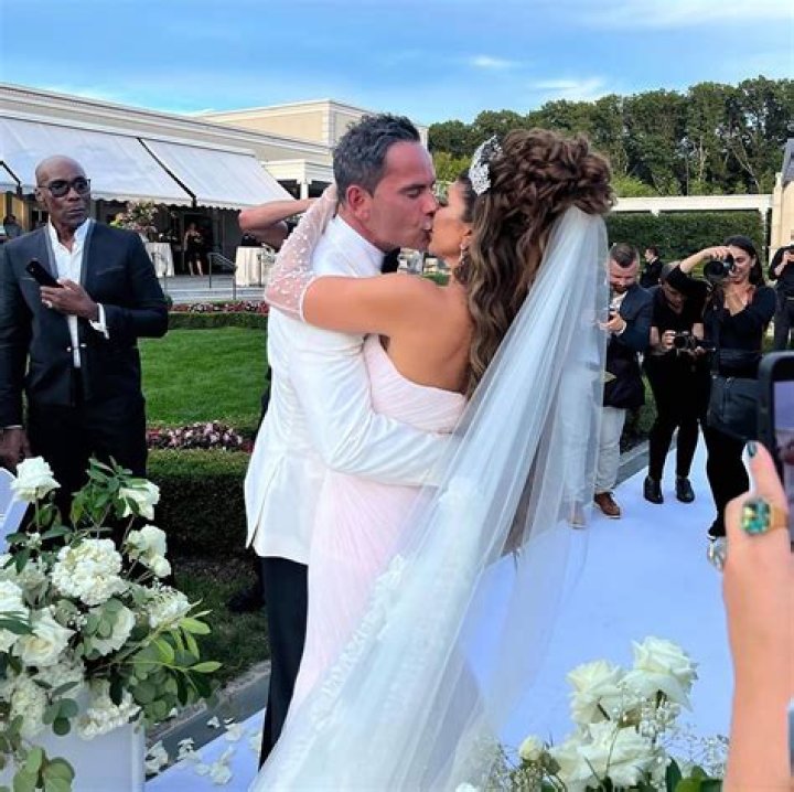 Unveiling The Wealth Of Sebastian Maniscalco: Net Worth 2017