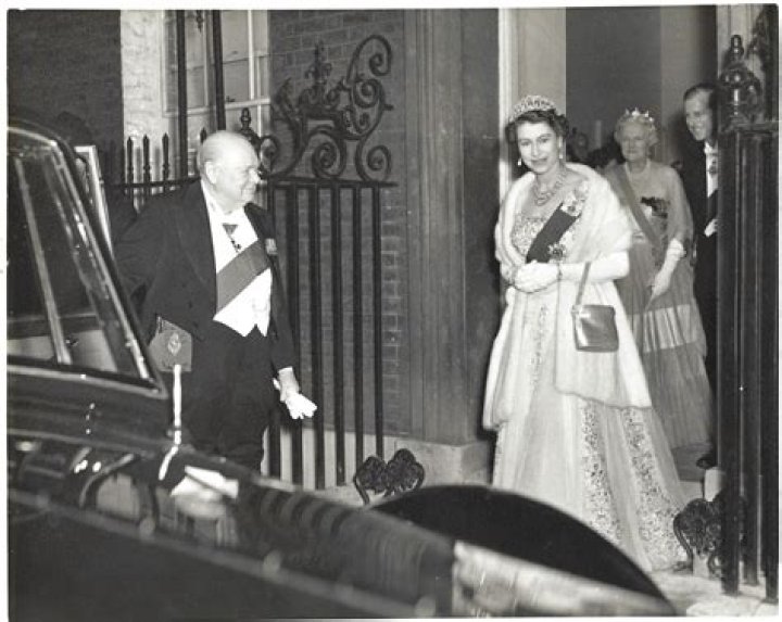 When Simon Cowell Meets Queen Elizabeth: A Royal Connection